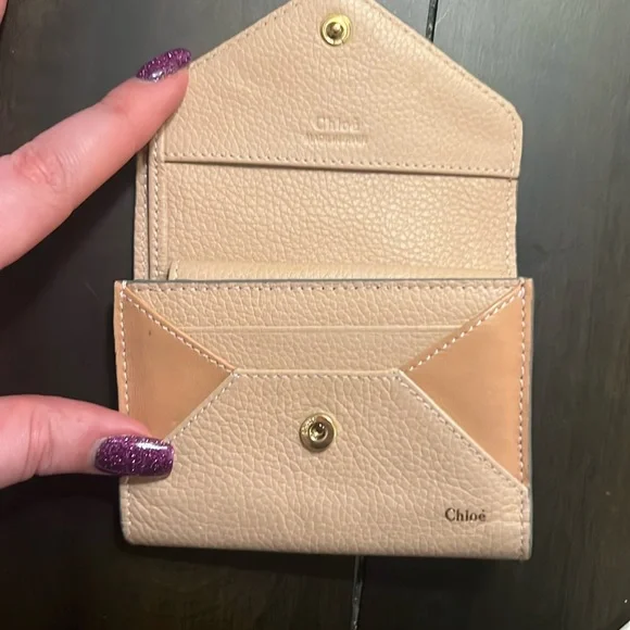 Chloe patchwork leather trifold wallet - Picture 4 of 10